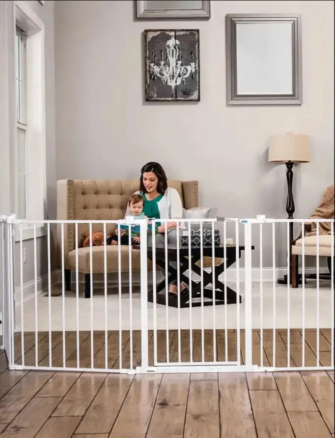 Regalo Super Wide Baby Gate & Play Yard – 487 X 71 Cm 1