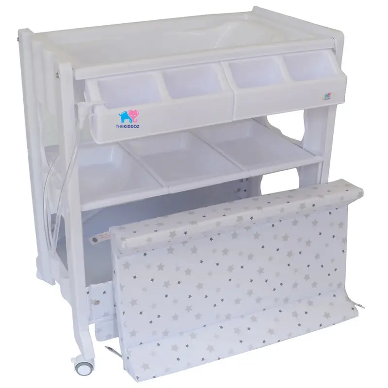 Thekiddoz Star-Themed Changing Table With Integrated Bathtub 1